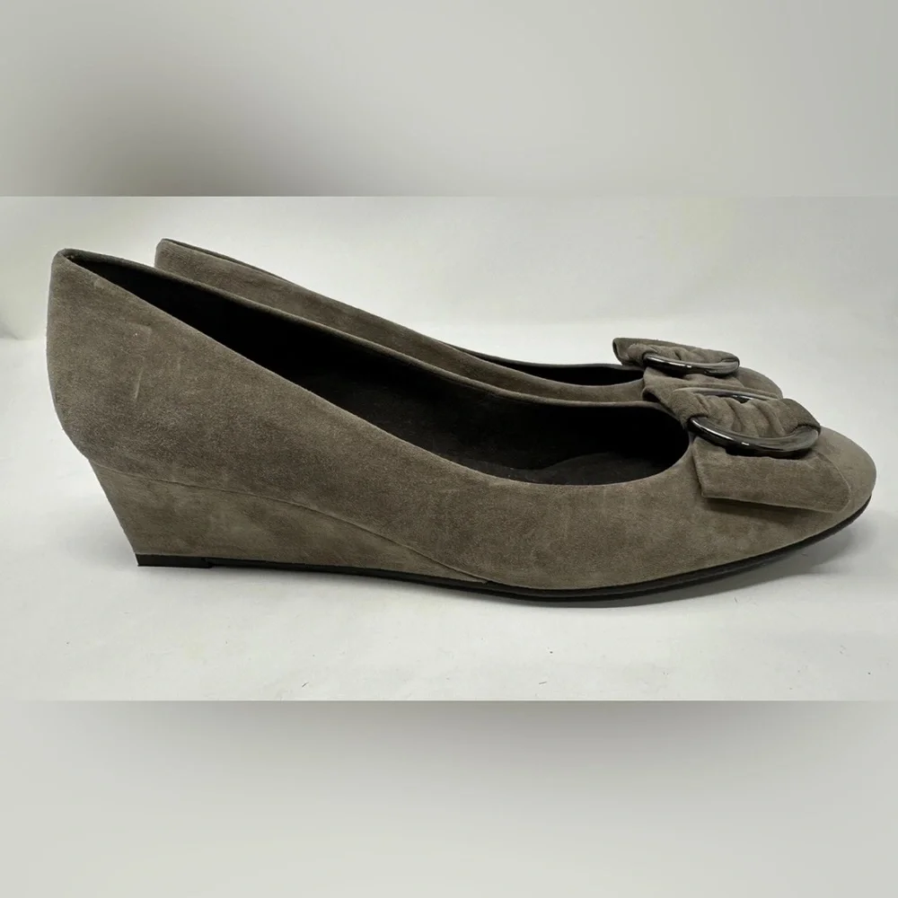 Stuart Weitzman Brown Taupe Suede Slip On Wedge‎ Heels Buckle Womens 10 - Picture 3 of 13
